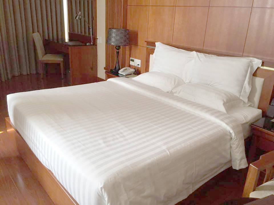 mua drap giường khách sạn